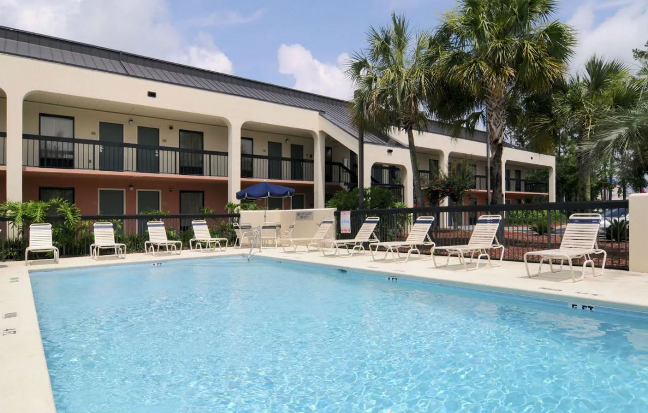 Baymont By Wyndham Tallahassee Eksteriør billede
